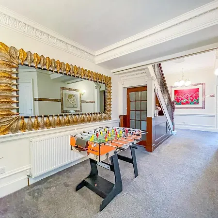 Holiday home *o* O.manor Setup For Your Amazing Relaxed With Free Parking & Fast Free Wifi *o*