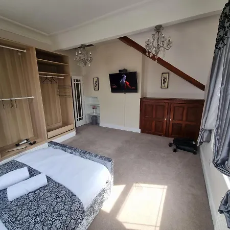 *o* O.manor Setup For Your Amazing Relaxed With Free Parking & Fast Free Wifi *o* Holiday home Leeds (West Yorkshire)