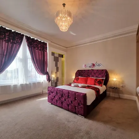*o* O.manor Setup For Your Amazing Relaxed With Free Parking & Fast Free Wifi *o* * Leeds (West Yorkshire)