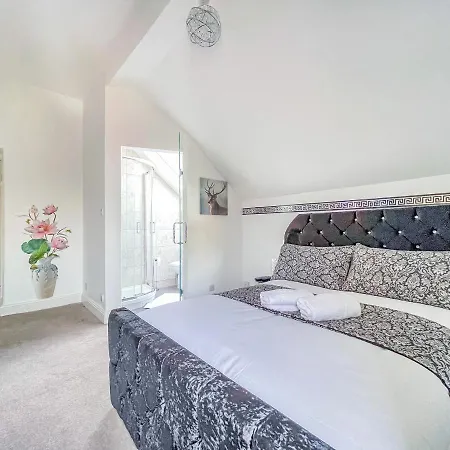 *o* O.manor Setup For Your Amazing Relaxed With Free Parking & Fast Free Wifi *o* *