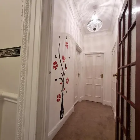 *o* O.manor Setup For Your Amazing Relaxed With Free Parking & Fast Free Wifi *o* Prázdninový dům Leeds (West Yorkshire)