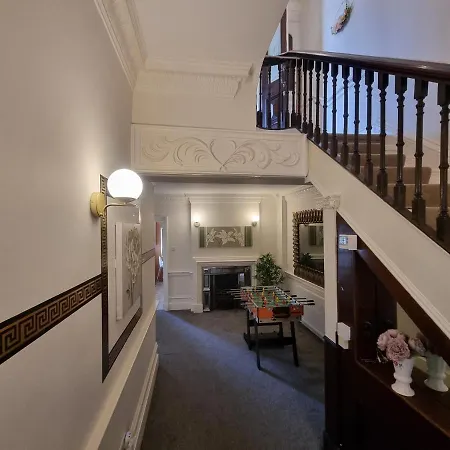 *o* O.manor Setup For Your Amazing Relaxed With Free Parking & Fast Free Wifi *o* Prázdninový dům Leeds (West Yorkshire)
