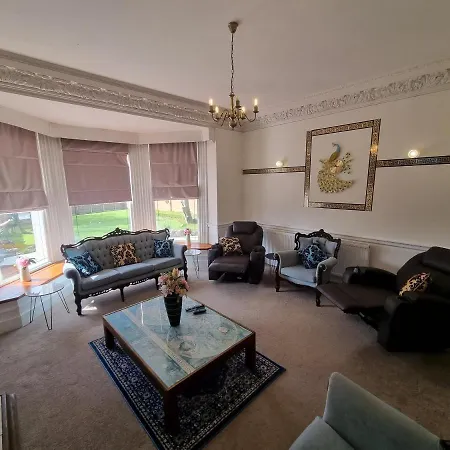 *o* O.manor Setup For Your Amazing Relaxed With Free Parking & Fast Free Wifi *o* Prázdninový dům Leeds (West Yorkshire)